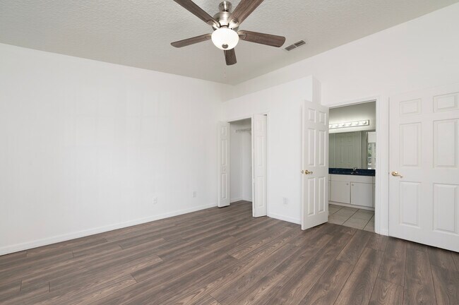 Building Photo - 3529 Forest Branch Dr