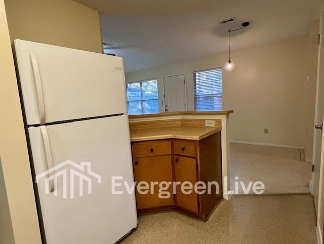 Building Photo - 108 Morning Song Ct