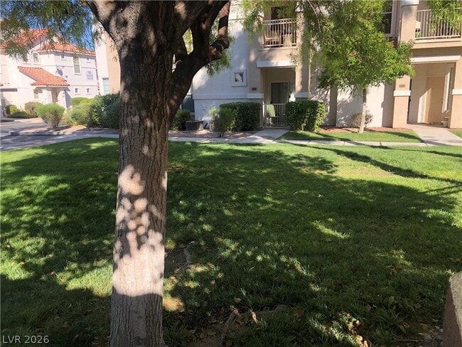 Building Photo - 8555 W Russell Rd