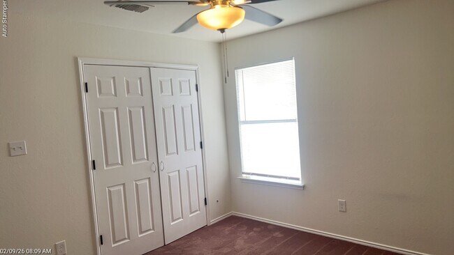 Building Photo - 1008 Meadowlark Dr