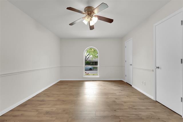 Building Photo - 9511 Robin Meadow Dr