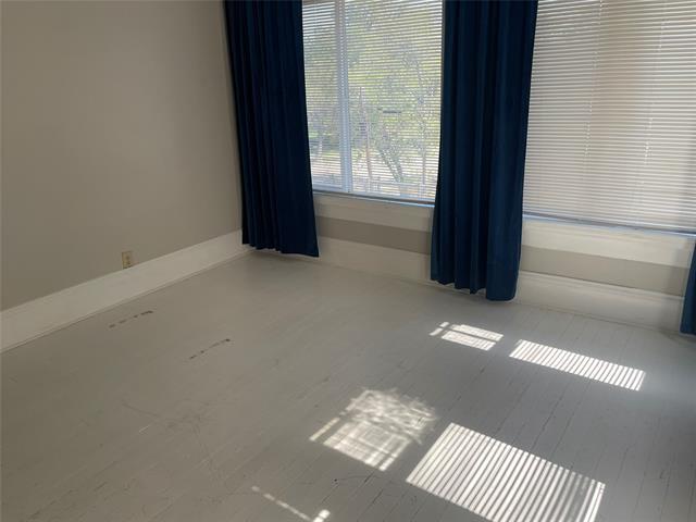 Building Photo - 1118 N Zang Blvd