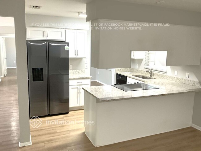 Building Photo - 2252 Matthew Cir
