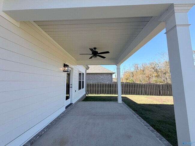 Building Photo - 2110 Sevenbark Br SW