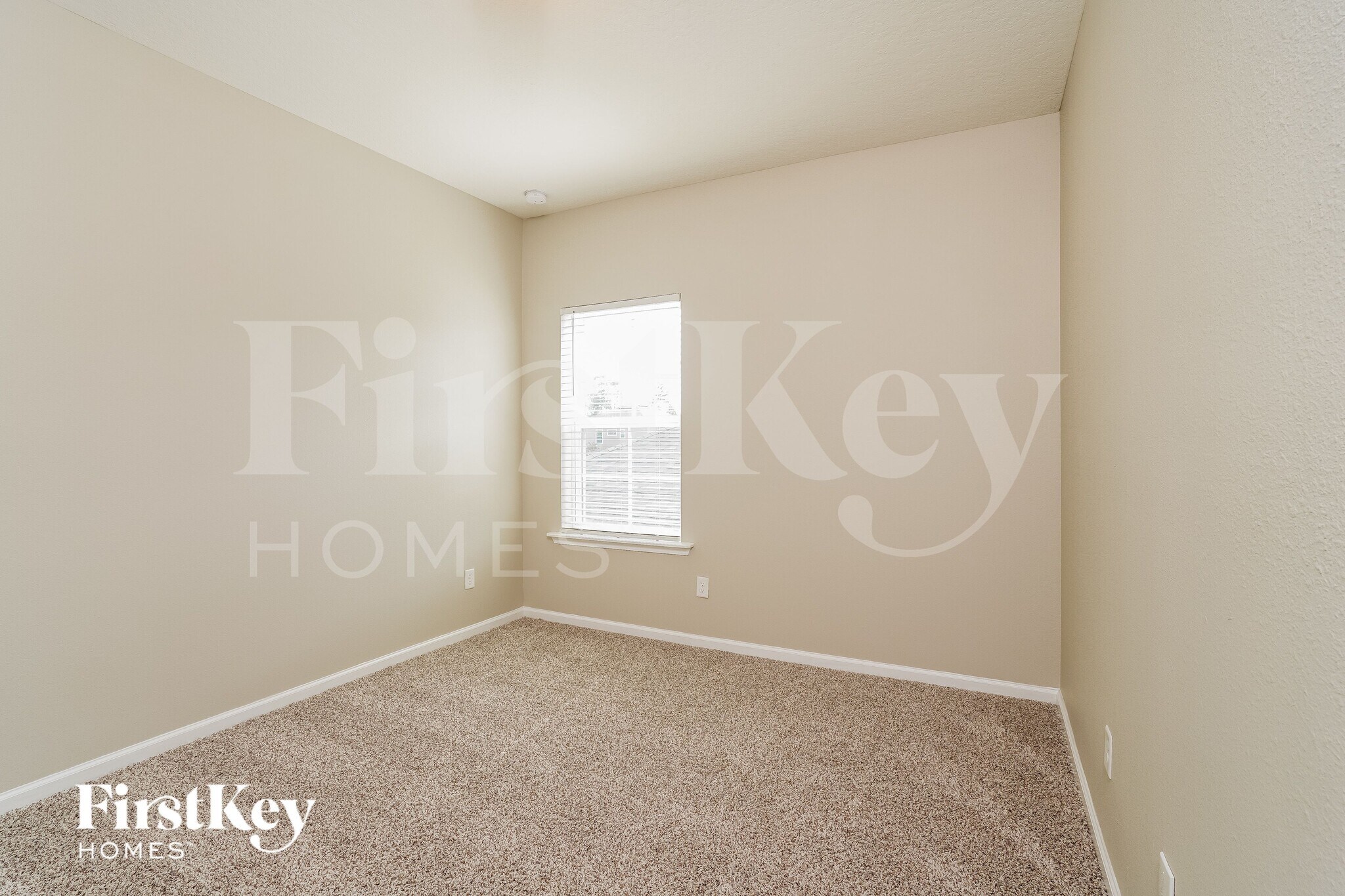 Building Photo - 2316 Eagle Talon Cir