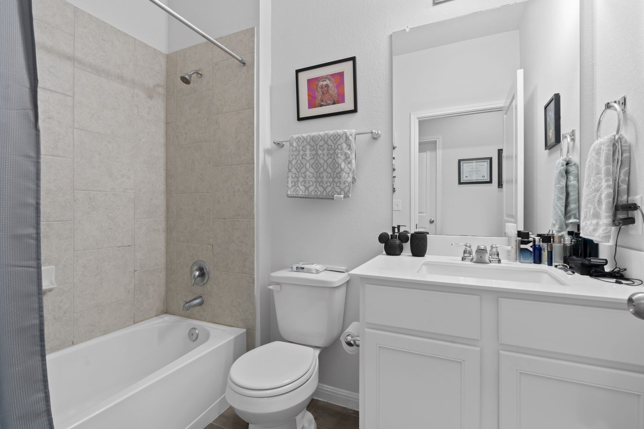 Building Photo - 10800 Blacket Dr