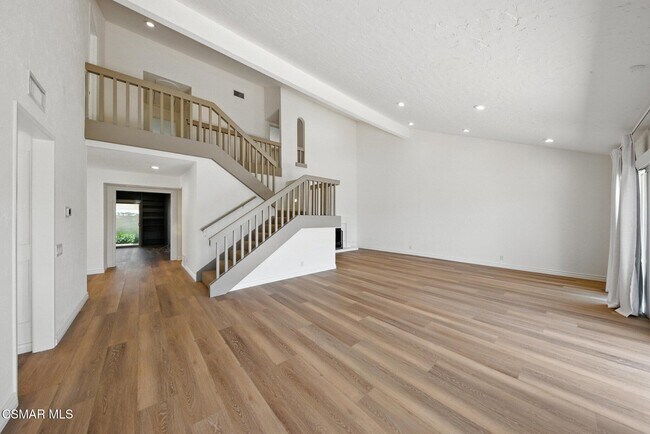 Building Photo - 3825 Charthouse Cir