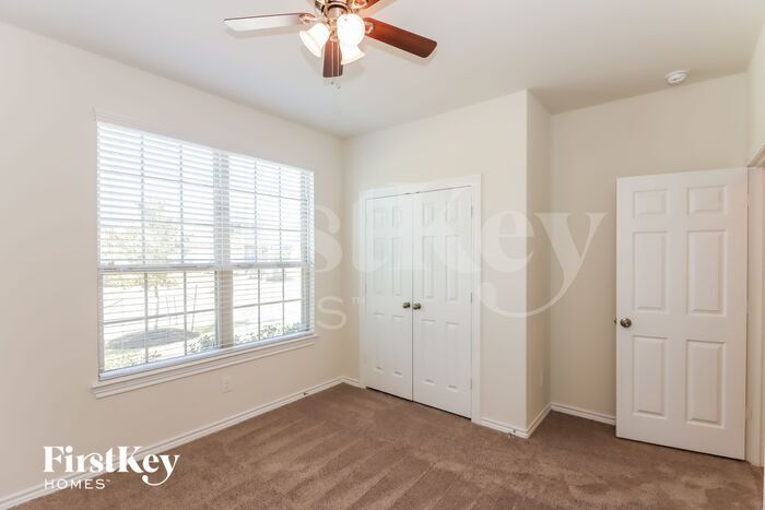 Building Photo - 2407 Cherrington Woods Ln