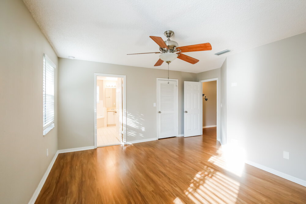 Building Photo - 1230 NW 192nd Terrace