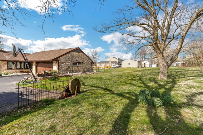 Building Photo - Single home in Methacton School District For Rent