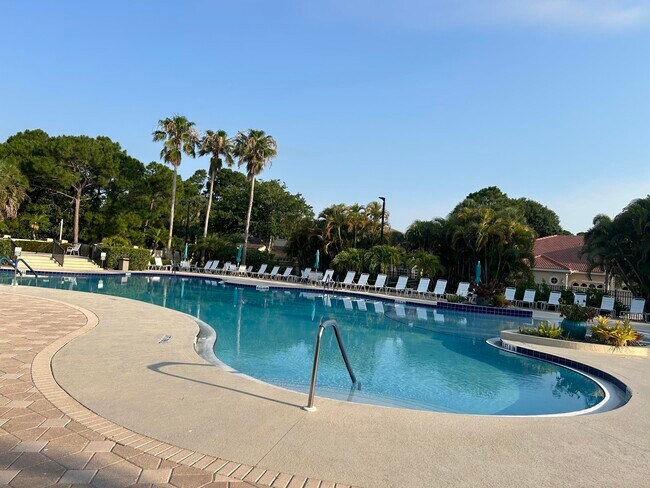 Building Photo - 8235 Mulligan Cir