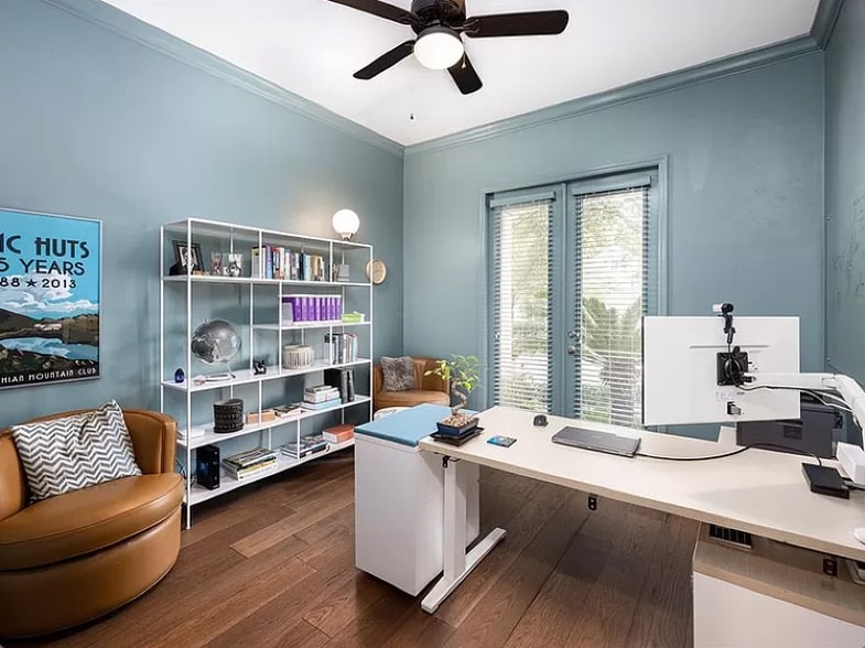 Building Photo - 3833 SW 91st Dr