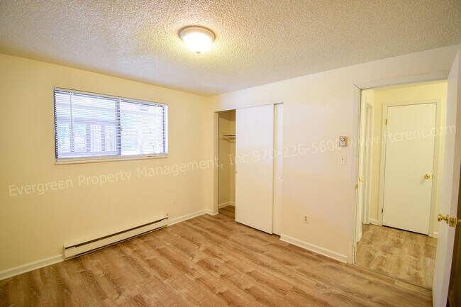 Building Photo - 1244 Maple St