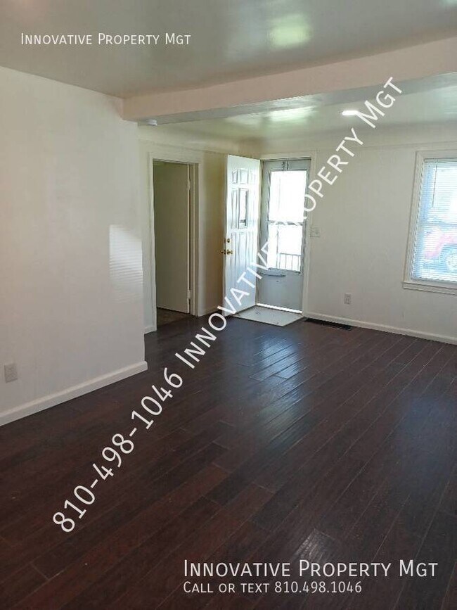 Building Photo - 1133 W Buder Ave