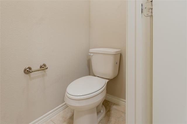 Building Photo - 3808 Carmel Hills Dr