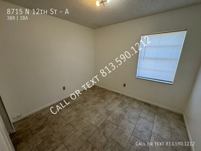 Building Photo - 8715 N 12th St