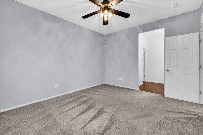 Building Photo - Modern, Guard Gated, and Close to Everything! 3-Bed Townhome Near St. Rose Parkway and Liberty Hi...