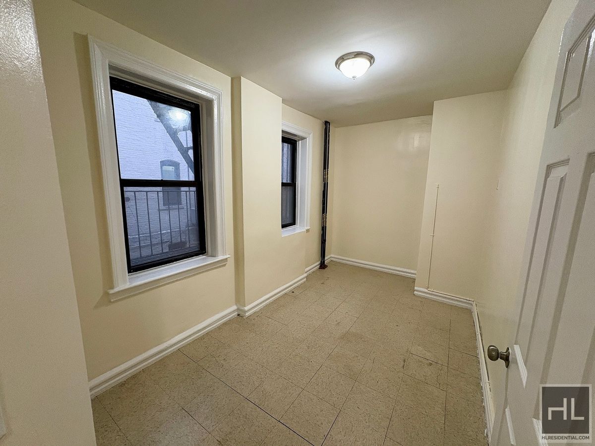 Building Photo - Hamilton Avenue, YONKERS