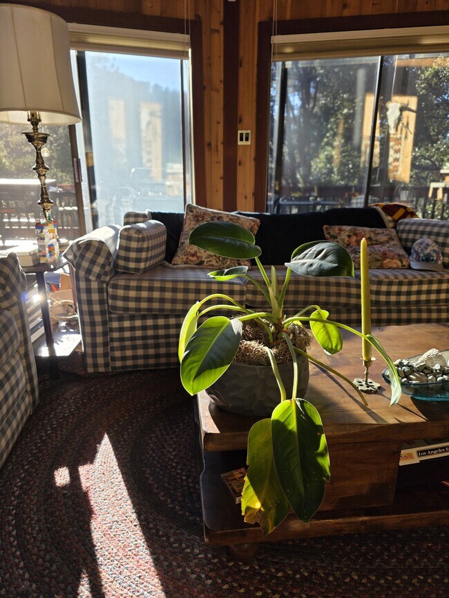 Building Photo - 1921 Bernina Dr