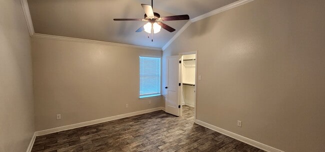 Building Photo - Gorgeous 3 bed/2 bath in Trimmier Estates ...