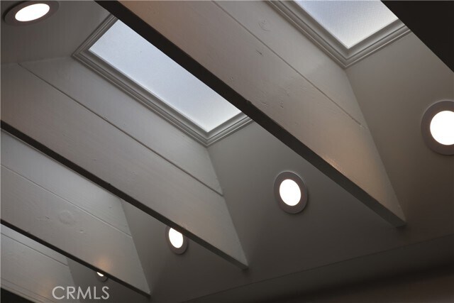 Building Photo - 5377 Avenida Sosiega