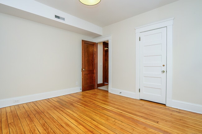 Building Photo - 27 Hubinger St