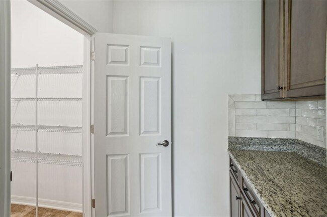 Building Photo - 4215 Tatum Lp