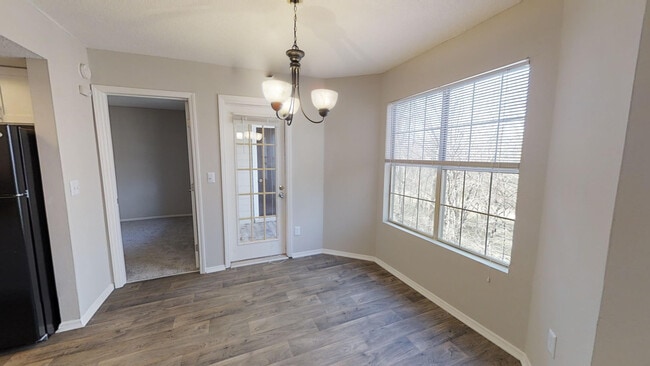 Dining Area - Safire at Matthews