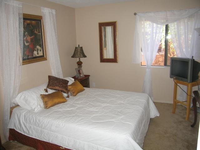 Building Photo - 18806 Mandan St