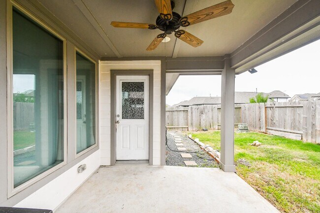 Building Photo - 8730 Trenton Landing Ln