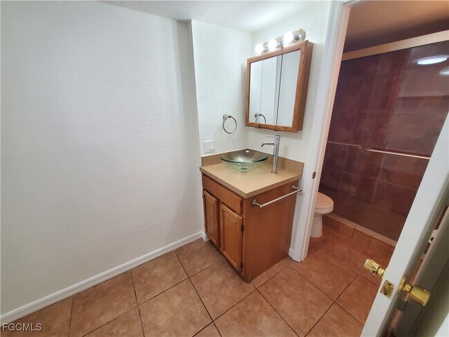 Building Photo - 2366 E Mall Dr