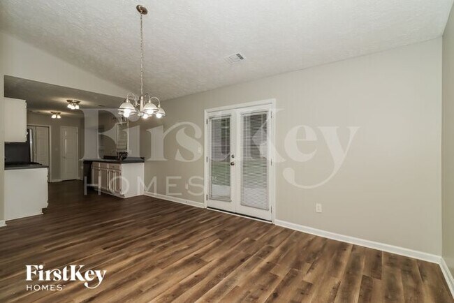 Building Photo - 3765 Willow Ridge Rd