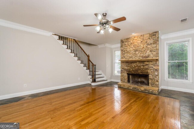 Building Photo - 6710 Timber Cove Pointe