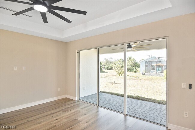 Building Photo - 1906 Northwest 28th Ave