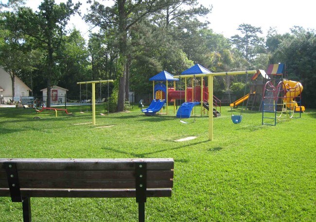 Building Photo - 7530 Alderly Dr