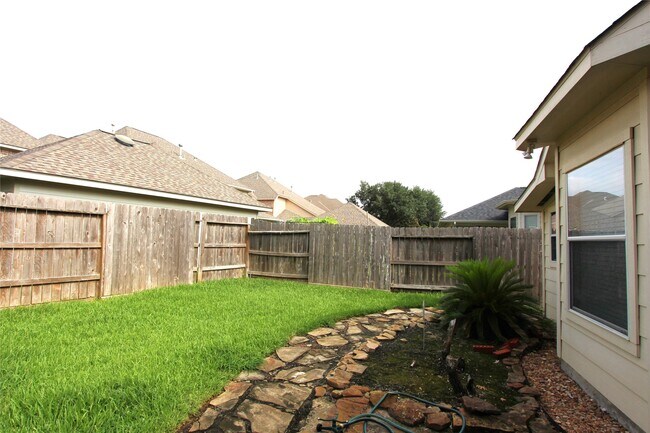 Building Photo - 8719 Preston Field Ln