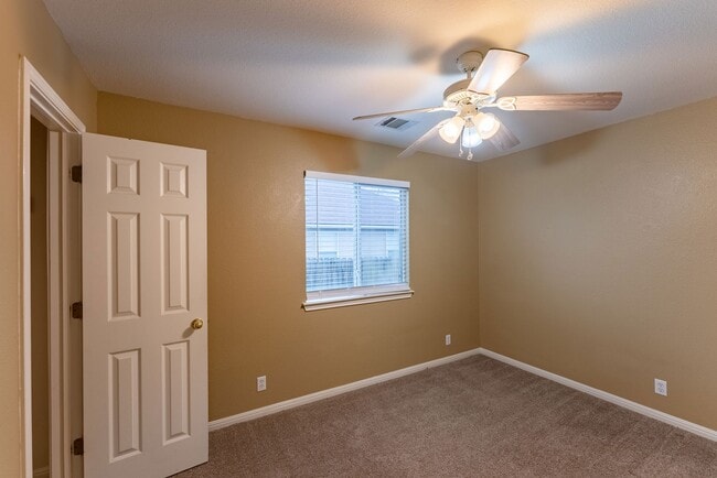 Building Photo - Modern Elegance Beckons: Unveil Your Dream Home in Kyle, TX!