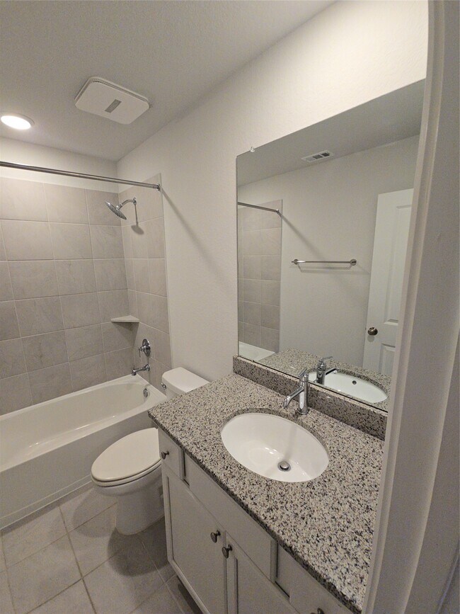 Building Photo - 9227 Dearborn Knoll Dr
