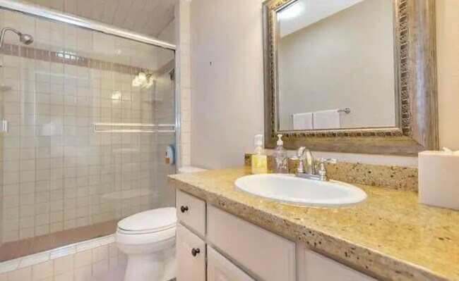 Building Photo - 669 Rock Island Cir