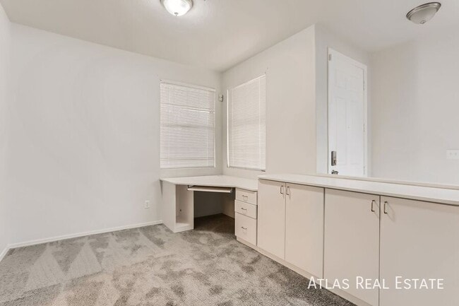 Building Photo - 1733 Millstream Way