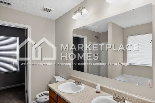 Building Photo - 10147 Morning Sun Ct