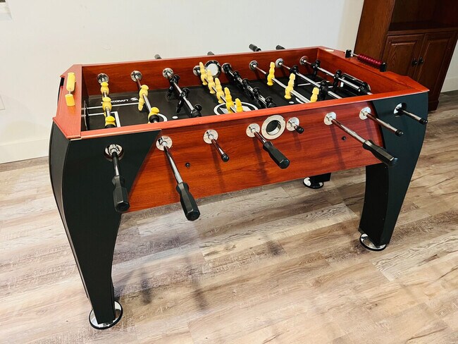 Building Photo - 3209 W Fairview Pl