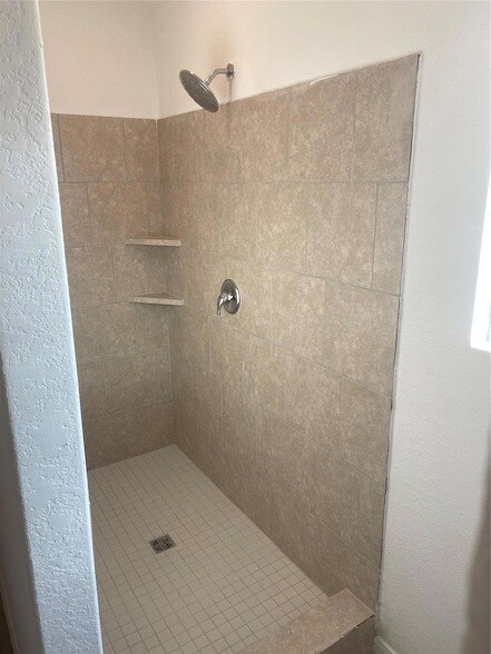 Building Photo - 9052 Rancher Trl