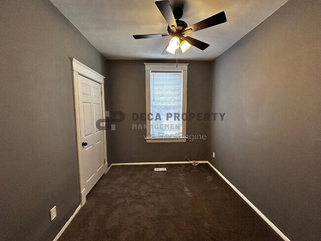 Building Photo - 1555 Salerno Dr