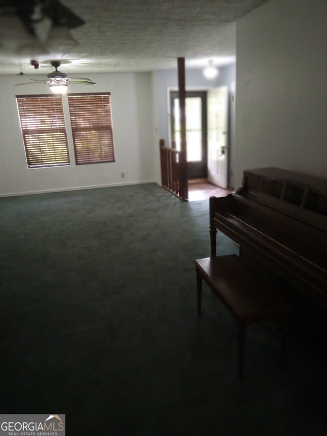 Building Photo - 969 Redan Trail
