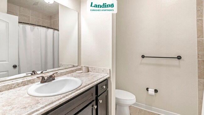 Building Photo - 8685 Baymeadows Rd E