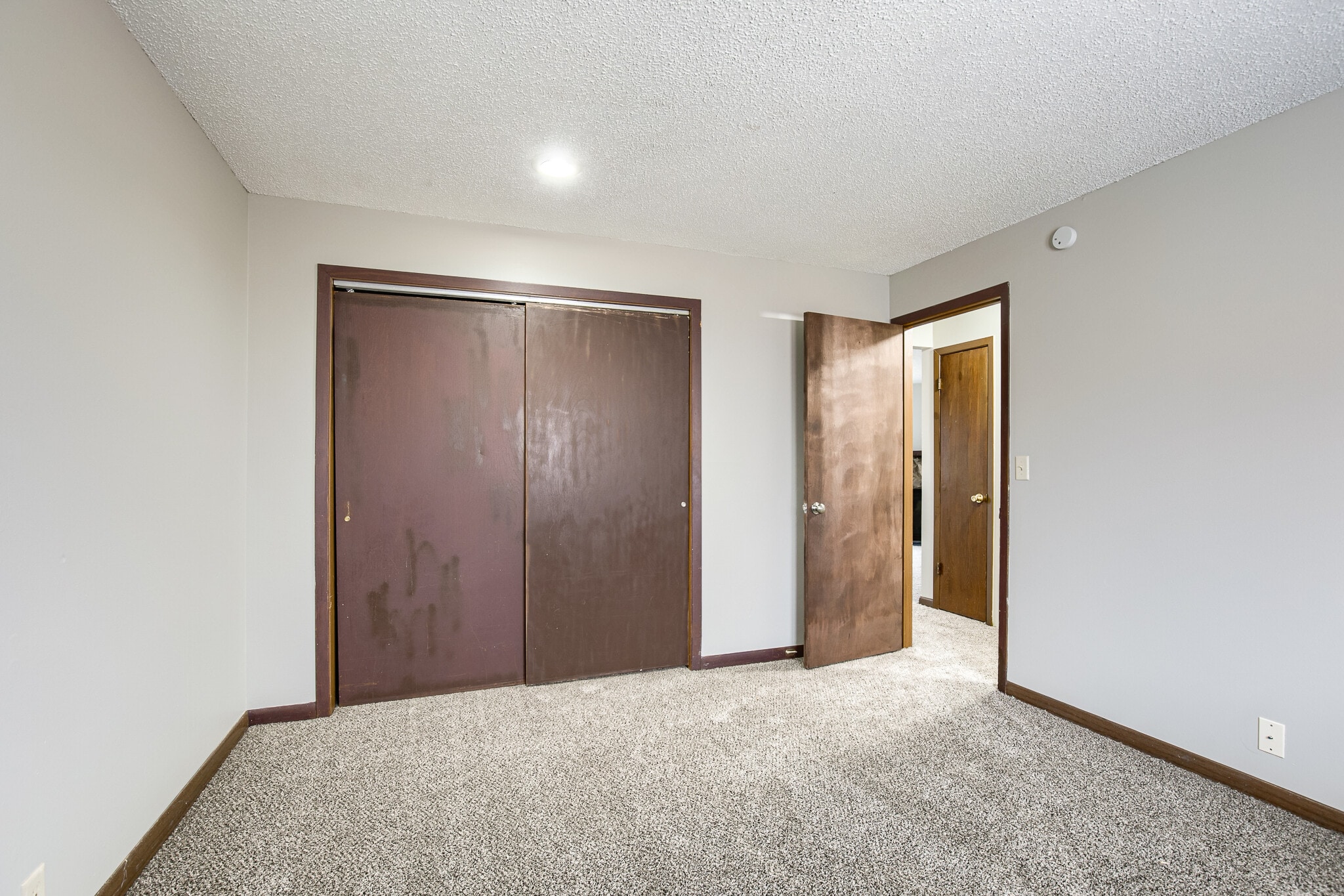 Building Photo - 2635 N 42nd St