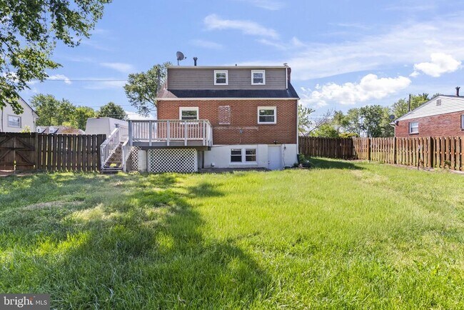 Building Photo - 7596 Amherst Dr