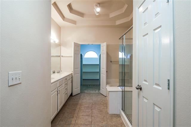 Building Photo - 11232 Chaucer Dr