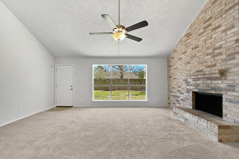 Building Photo - 5315 Windsong Trail